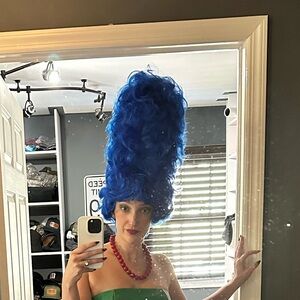 Marge Simpson wig